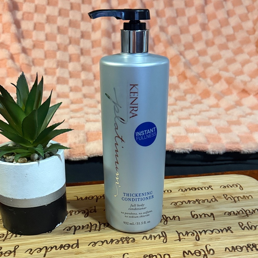 Platinum Thickening Conditioner - Silver
